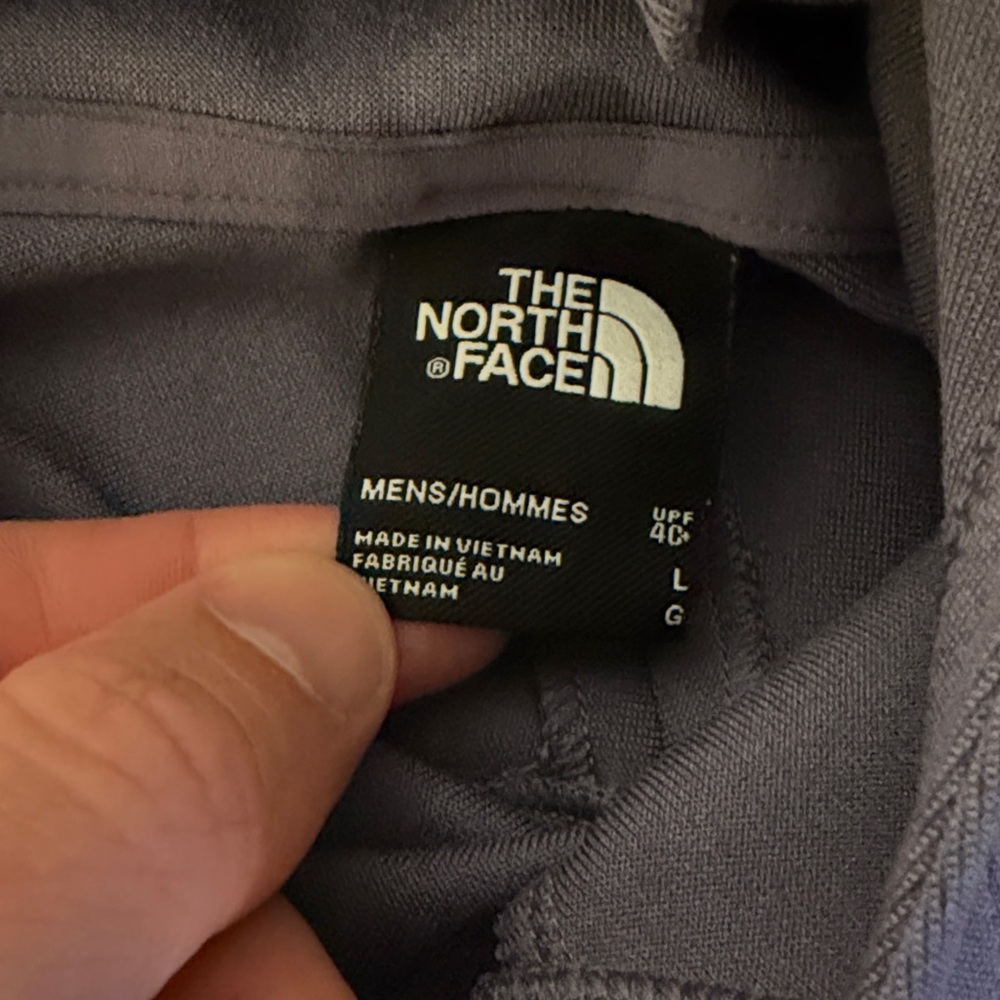The North Face Hoodie - Men’s Large - Picture 3 of 7